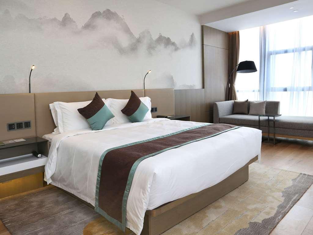 Novotel Deqing Номер фото