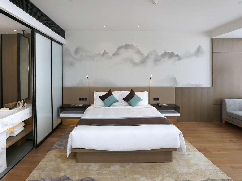 Novotel Deqing Номер фото