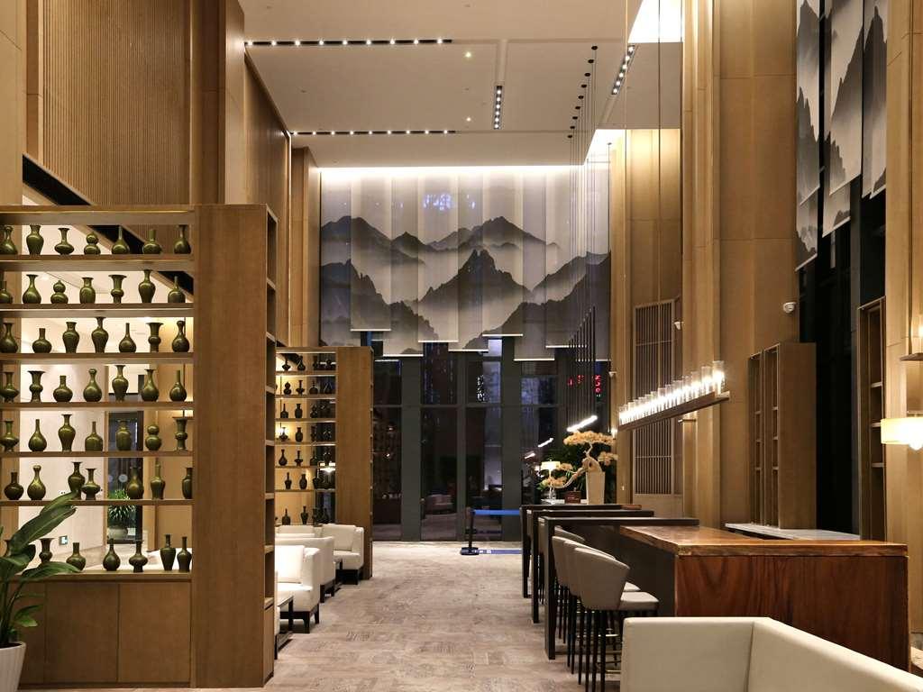 Novotel Deqing Ресторан фото