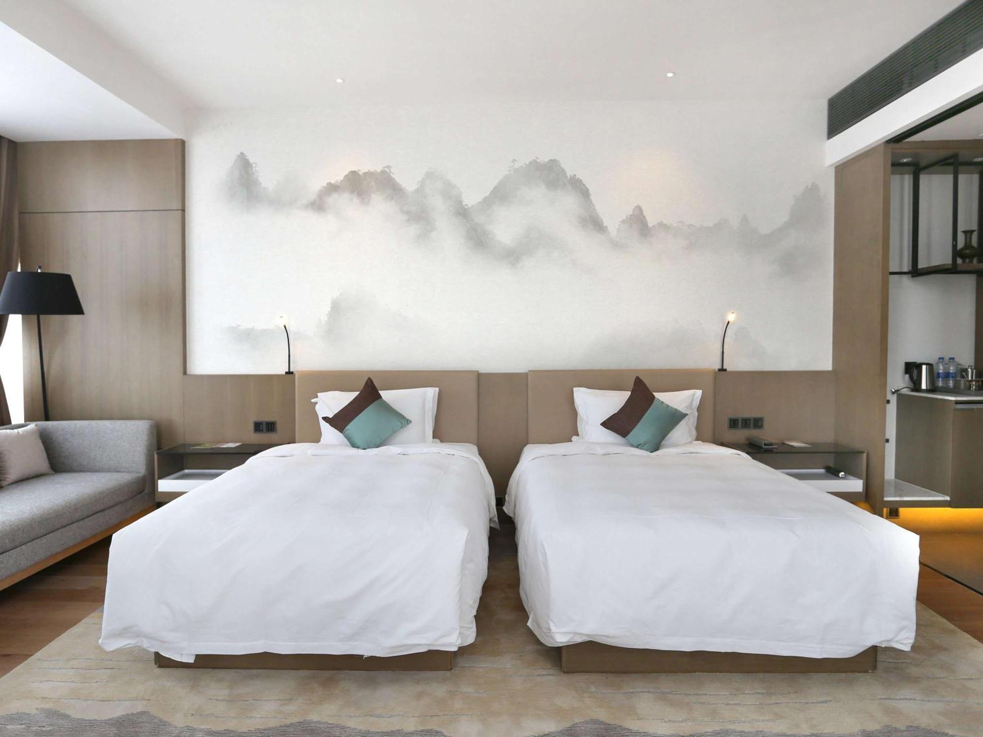 Novotel Deqing Екстер'єр фото