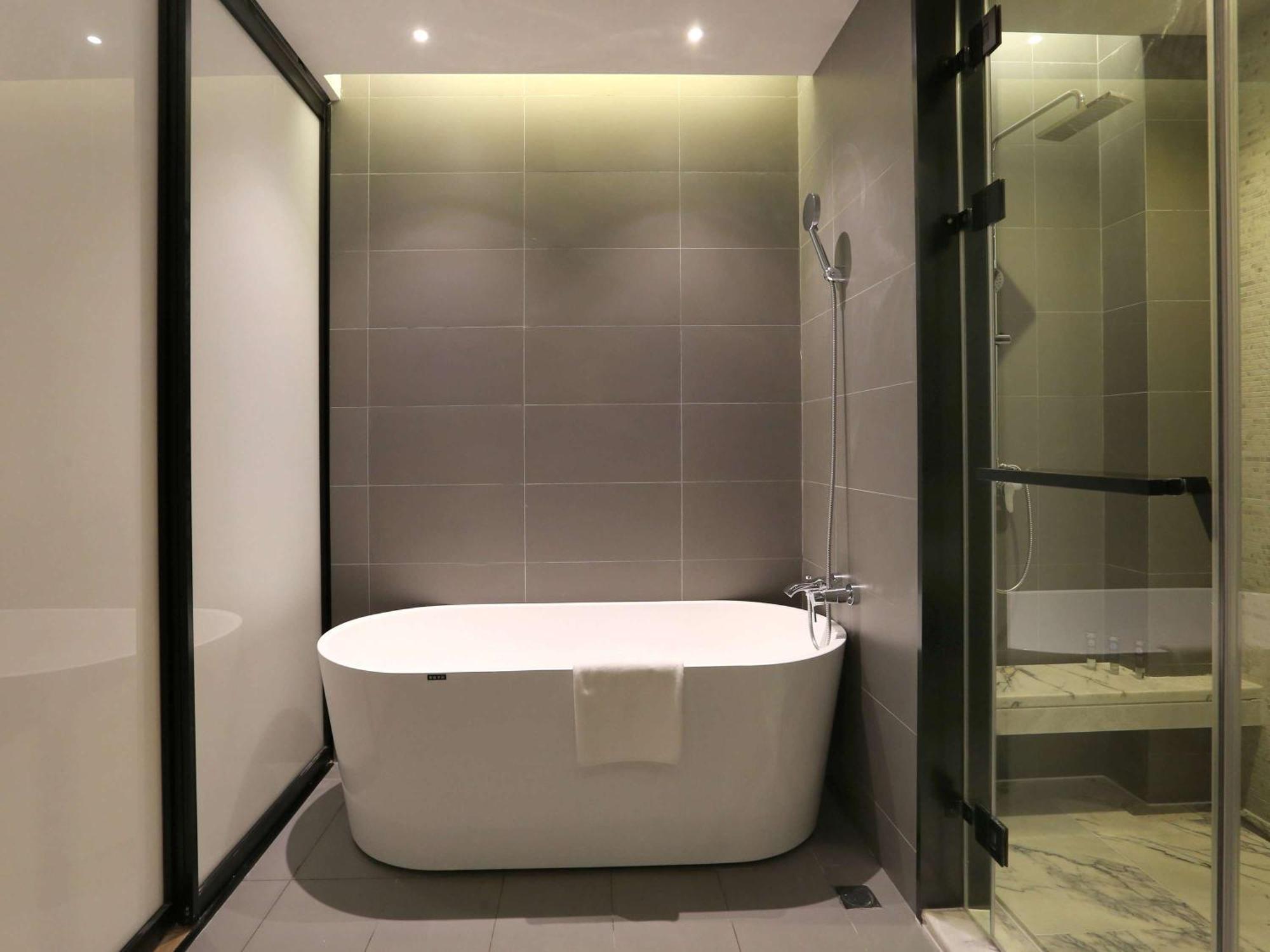 Novotel Deqing Екстер'єр фото