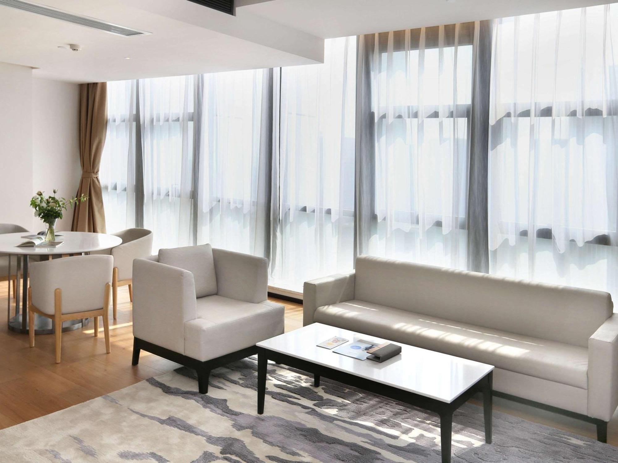 Novotel Deqing Екстер'єр фото
