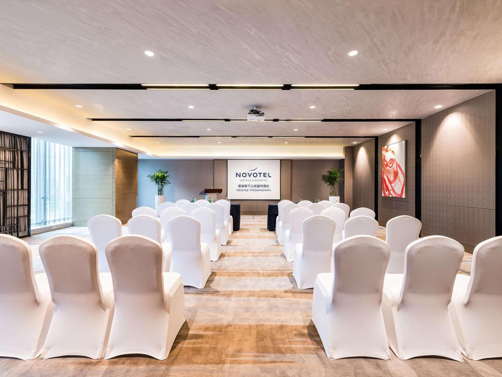Novotel Deqing Екстер'єр фото