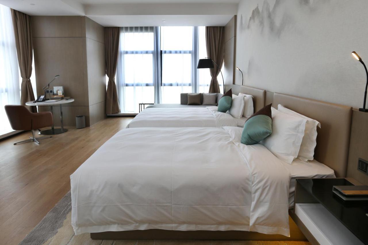 Novotel Deqing Екстер'єр фото